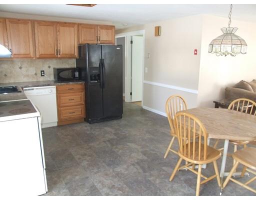 32 Stony Brk, Springfield, MA 01118 photo 5