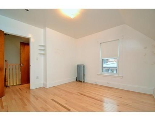 11 Cedar Ave, Somerville, MA 02143 photo 18