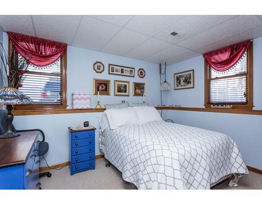 33 Amos Dr, Springfield, MA 01118 photo 19