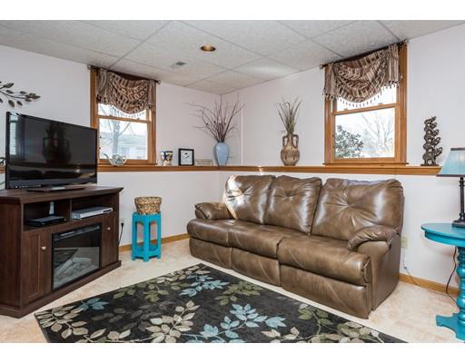 33 Amos Dr, Springfield, MA 01118 photo 21