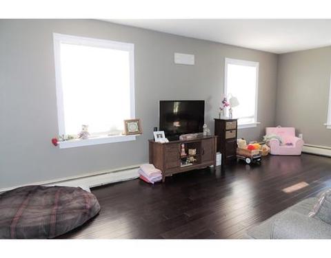 209 Arthur St, Springfield, MA 01104 photo 4