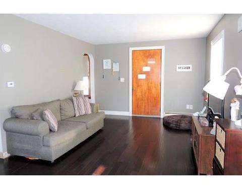 209 Arthur St, Springfield, MA 01104 photo 2