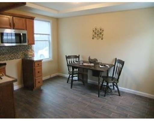 34 Ferry St, Chicopee, MA 01013 photo 8