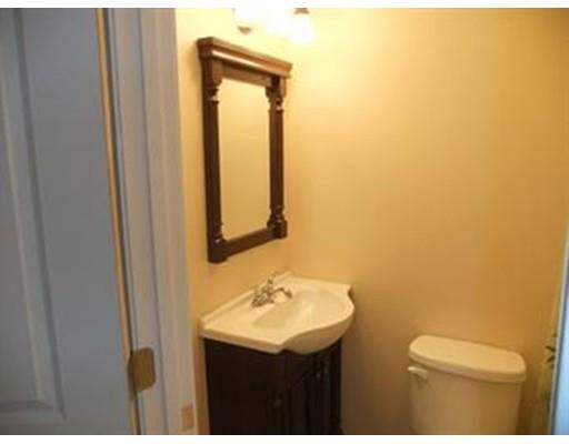 34 Ferry St, Chicopee, MA 01013 photo 12