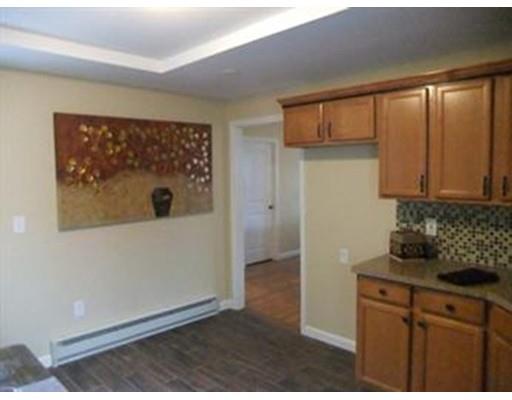 34 Ferry St, Chicopee, MA 01013 photo 11