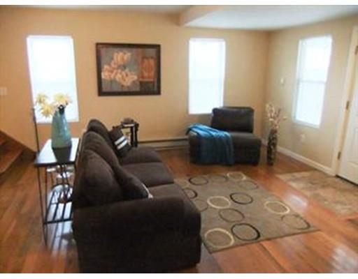 34 Ferry St, Chicopee, MA 01013 photo 6