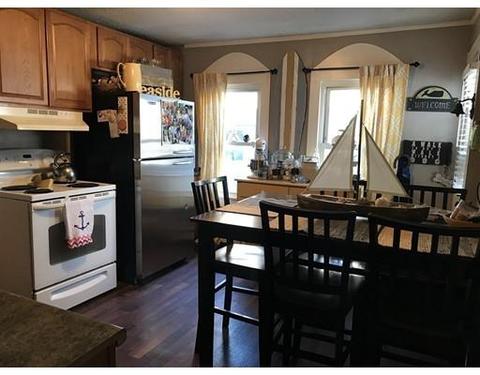 3 3rd St, Wareham, MA 02571 photo 4