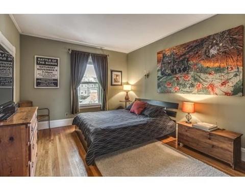 9 Gregory St, Marblehead, MA 01945 photo 12