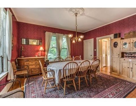 9 Gregory St, Marblehead, MA 01945 photo 6