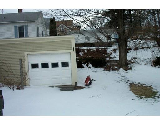 16 Elm St, Clinton, MA 01510 photo 2