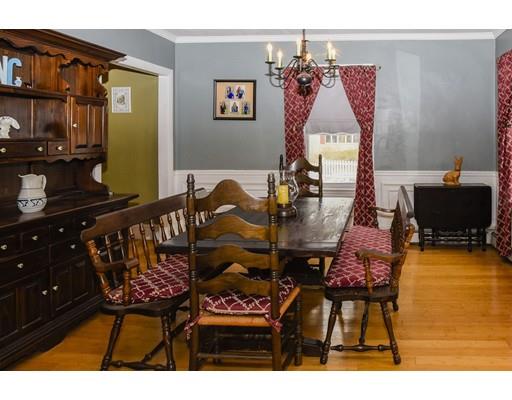 46 Hazelnut Pl, Dedham, MA 02026 photo 3