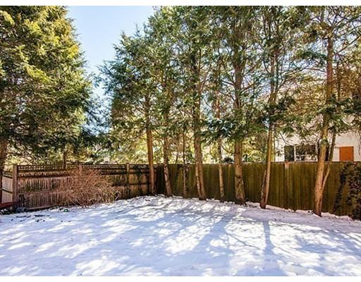 61 Hedge Rd, Brookline, MA 02445 photo 22