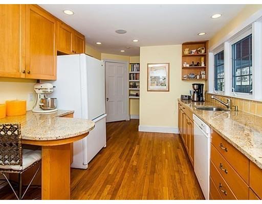 61 Hedge Rd, Brookline, MA 02445 photo 13