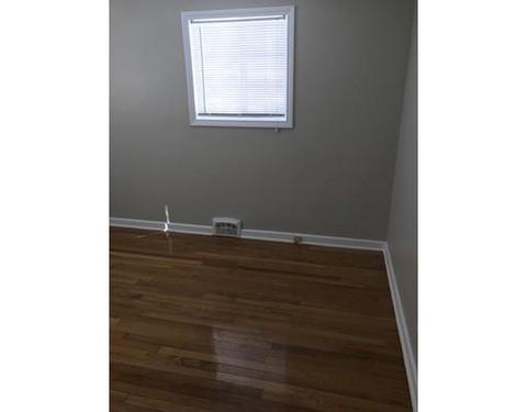 581 Plumtree, Springfield, MA 01118 photo 12