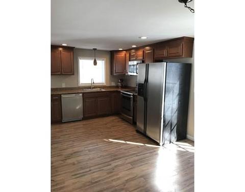 581 Plumtree, Springfield, MA 01118 photo 3