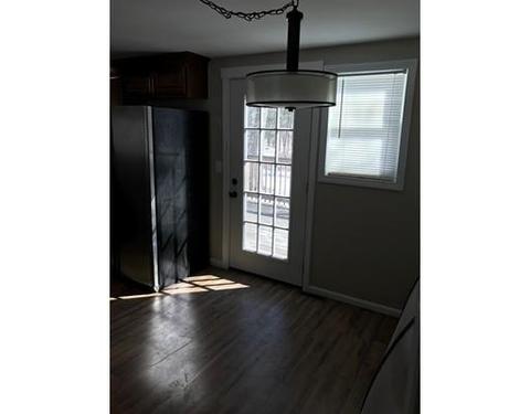 581 Plumtree, Springfield, MA 01118 photo 2