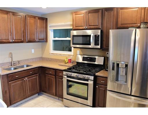 44 Seymour Ave, Springfield, MA 01109 photo 5