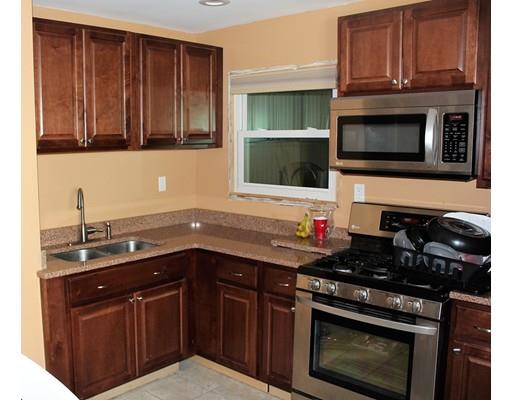 44 Seymour Ave, Springfield, MA 01109 photo 6