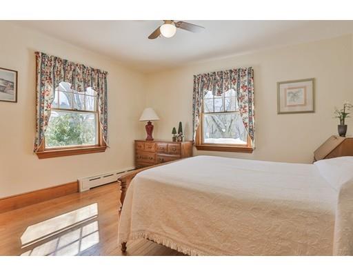 4 Vineyard Ave, Clinton, MA 01510 photo 11