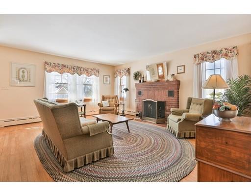 4 Vineyard Ave, Clinton, MA 01510 photo 8