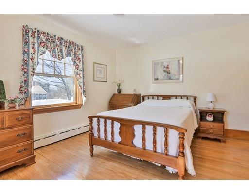 4 Vineyard Ave, Clinton, MA 01510 photo 12