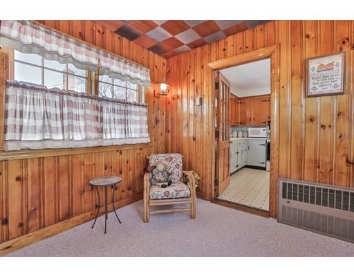 4 Vineyard Ave, Clinton, MA 01510 photo 5