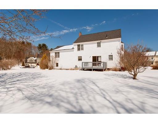 12 Florence Cir, Upton, MA 01568 photo 4