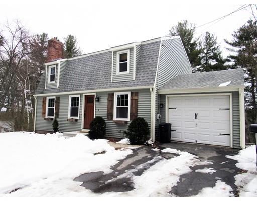 4 Indian Hill Dr, Sutton, MA 01590 photo 1