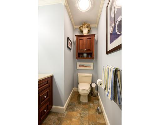 26 Thoreau Cir, Beverly, MA 01915 photo 14