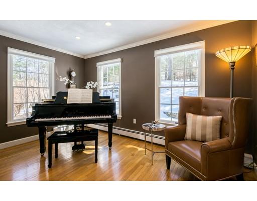 26 Thoreau Cir, Beverly, MA 01915 photo 12