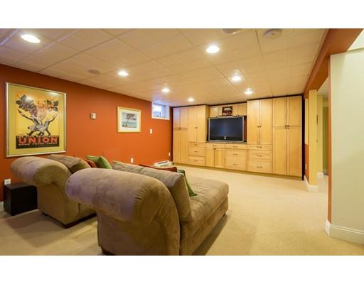 26 Thoreau Cir, Beverly, MA 01915 photo 25