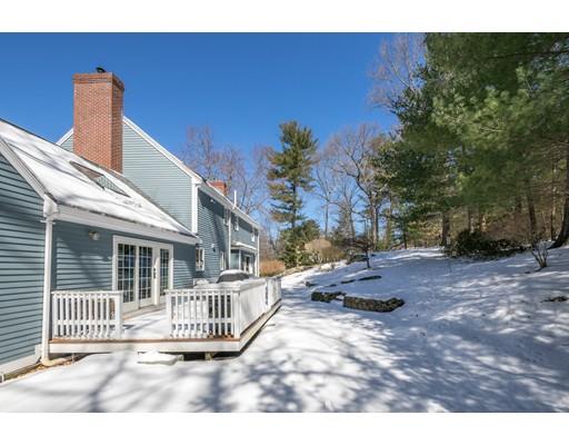 26 Thoreau Cir, Beverly, MA 01915 photo 3