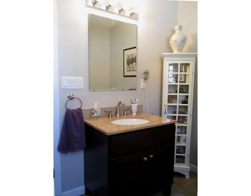 75 Trinity Ave, Worcester, MA 01605 photo 17