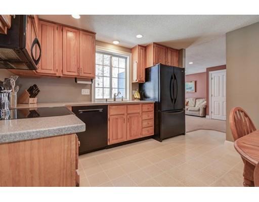 16 Hazeltine Rd, Upton, MA 01568 photo 4
