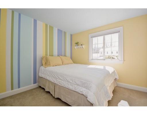 16 Hazeltine Rd, Upton, MA 01568 photo 20