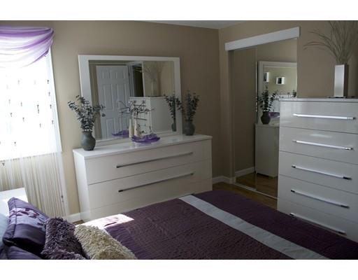 97 Arnold St, Chicopee, MA 01013 photo 17