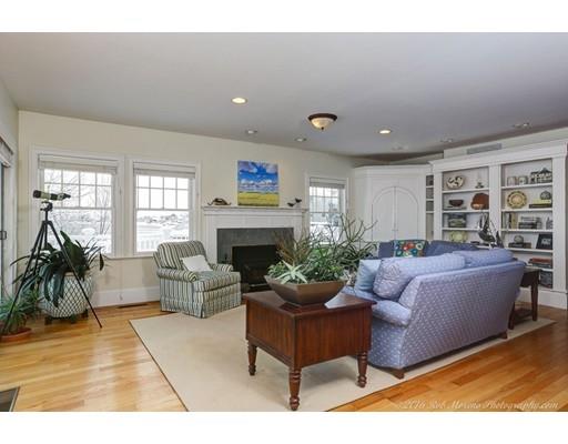 16 Gloria St, Newburyport, MA 01950 photo 8