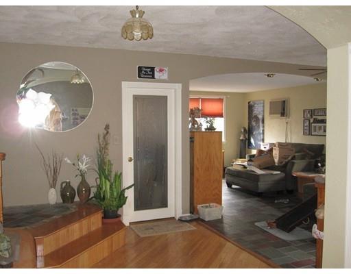 9 Gilmore St, Everett, MA 02149 photo 5