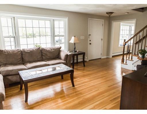 65 Trayer Rd, Canton, MA 02021 photo 2