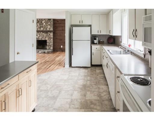 65 Trayer Rd, Canton, MA 02021 photo 8
