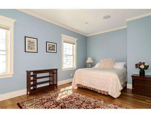 24 Ellicott St, Needham, MA 02492 photo 9