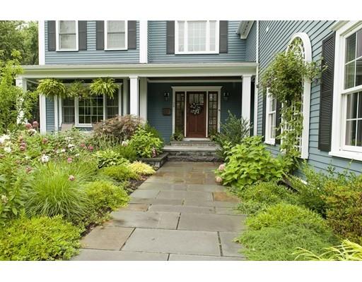 24 Ellicott St, Needham, MA 02492 photo 2