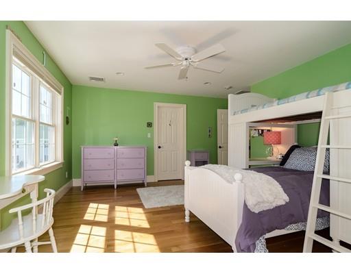 24 Ellicott St, Needham, MA 02492 photo 17