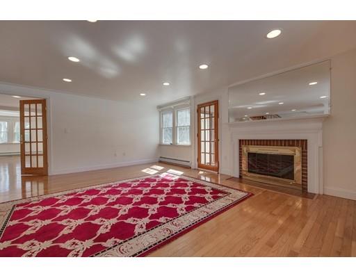 16 Green St, Needham, MA 02492 photo 4
