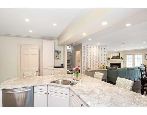 670 Main St, Hingham, MA 02043 photo 4
