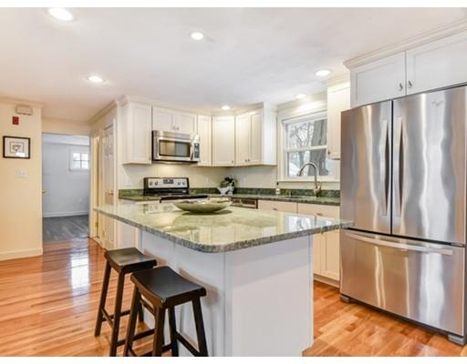 1044 Webster St, Needham, MA 02492 photo 4