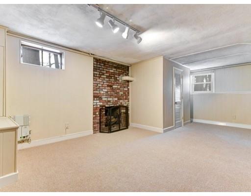 1044 Webster St, Needham, MA 02492 photo 22