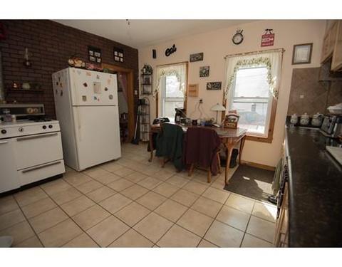 19 Granite St, Webster, MA 01570 photo 3