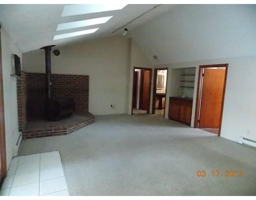 70 Gregory Rd, Framingham, MA 01701 photo 5