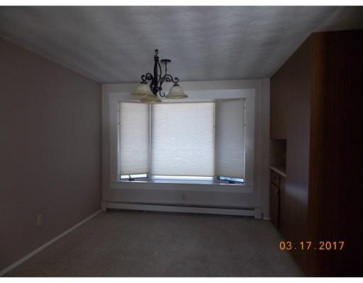 70 Gregory Rd, Framingham, MA 01701 photo 3
